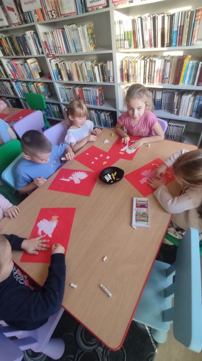 Małe Miłe Czwartki - Święto Niepodległości 2025